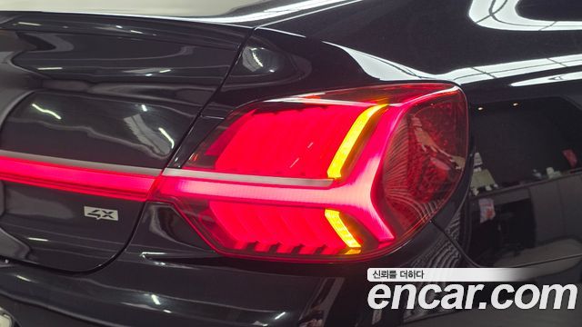 Kia K9 2023 — photo 9