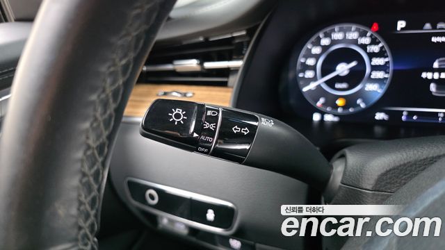 Kia K9 2023 — photo 28