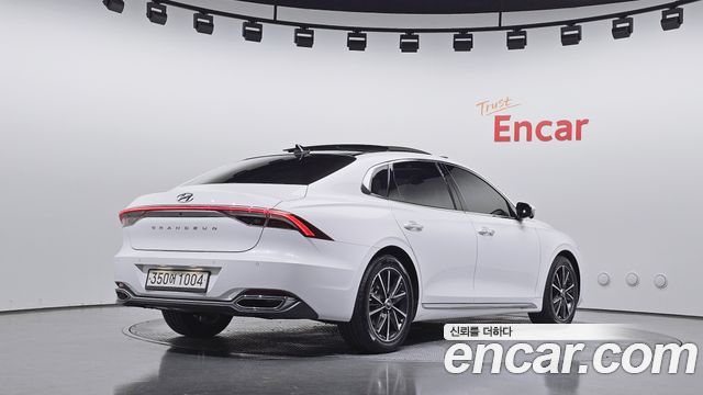 Hyundai Grandeur 2022 — photo 2