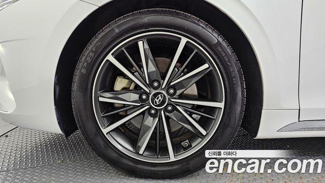 Hyundai Grandeur 2022 — photo 5