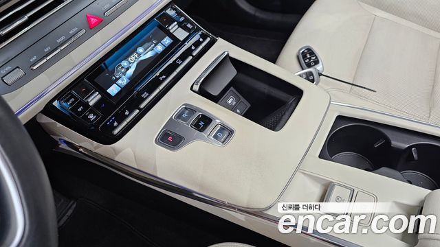 Hyundai Grandeur 2022 — photo 9