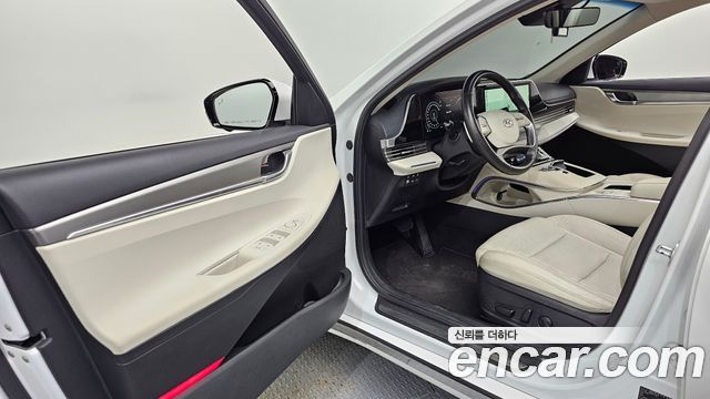 Hyundai Grandeur 2022 — photo 10
