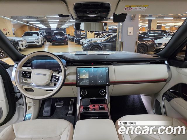 Land Rover Range Rover 2023 — photo 9