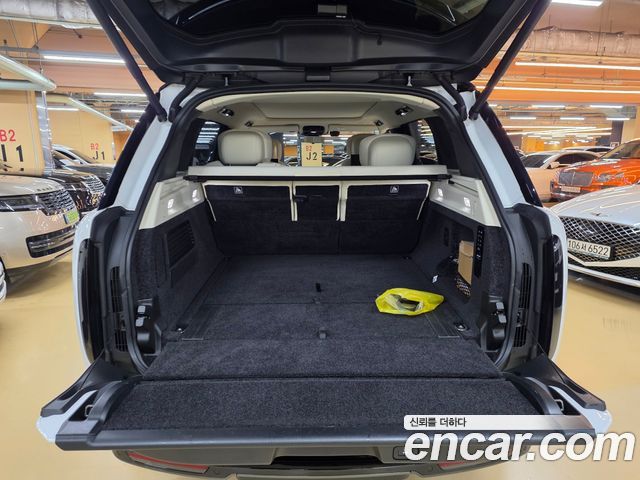 Land Rover Range Rover 2023 — photo 15