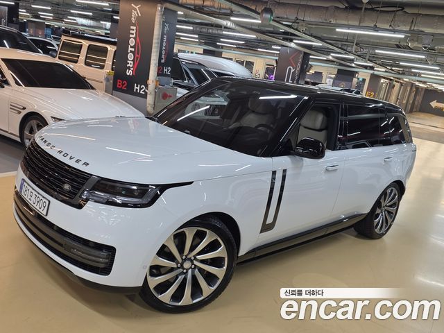 Land Rover Range Rover 2023 — photo 18