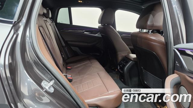 BMW X4 2023 — photo 17