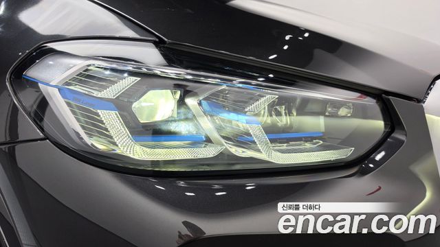 BMW X4 2023 — photo 8