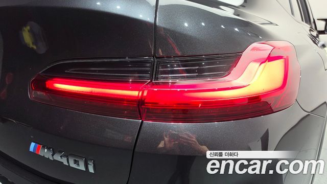 BMW X4 2023 — photo 9