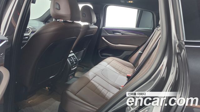 BMW X4 2023 — photo 28