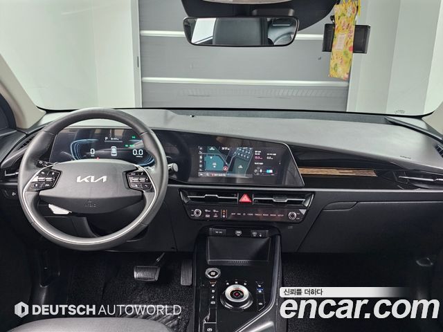 Kia Niro 2024 — photo 7