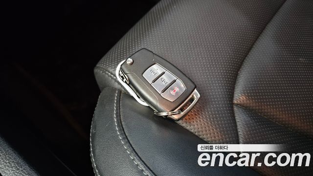 KG Mobility Rexton 2018 — photo 33
