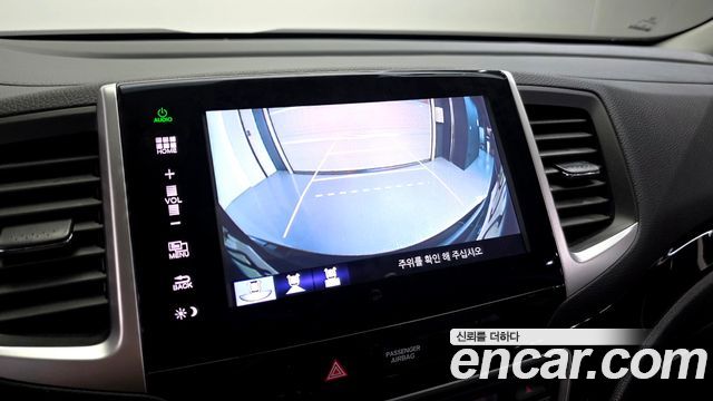 Honda Pilot 2016 — photo 15