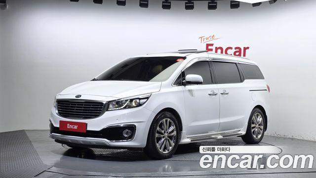 Kia Canival 2018 — photo 1