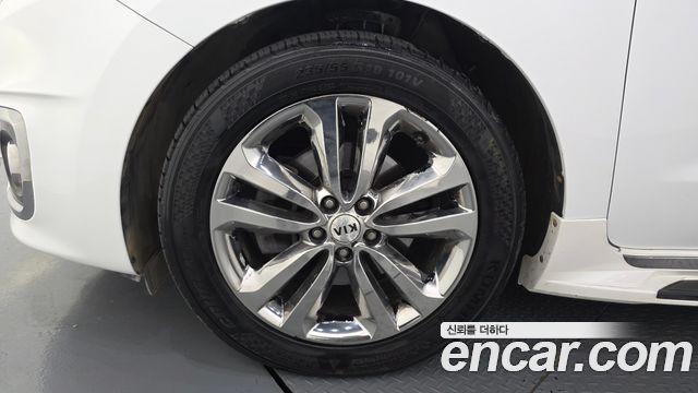 Kia Canival 2018 — photo 5