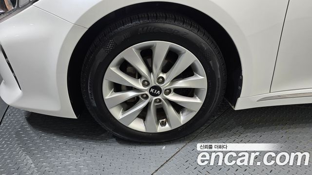 Kia K5 2016 — photo 5