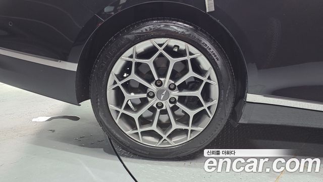 Genesis G80 2022 — photo 5