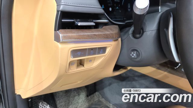 Genesis G80 2022 — photo 25