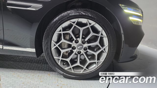 Genesis G80 2022 — photo 7