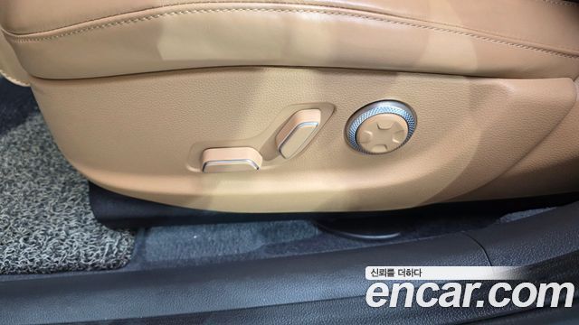 Genesis G80 2022 — photo 32
