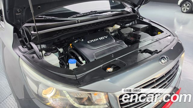 Kia Canival 2018 — photo 6