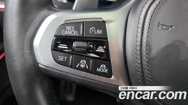 BMW 3-Series 2021 — photo 24
