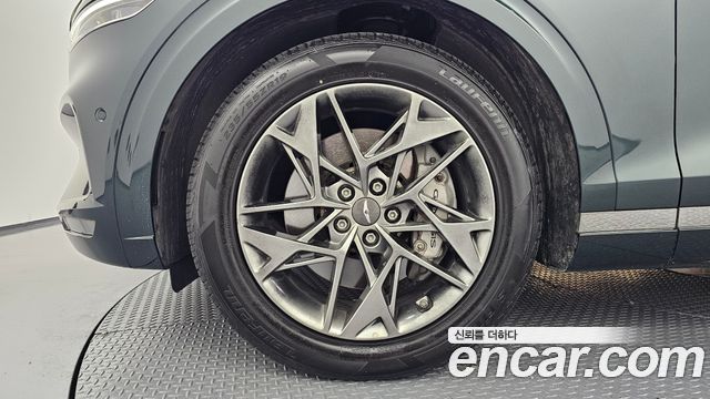 Genesis GV70 2021 — photo 5
