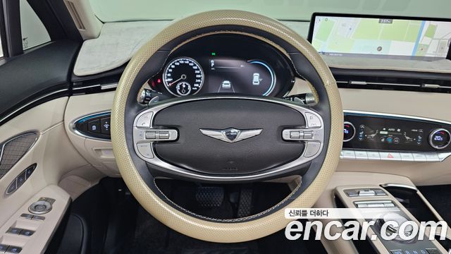 Genesis GV70 2021 — photo 12