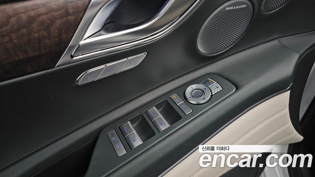 Genesis GV80 2024 — photo 18