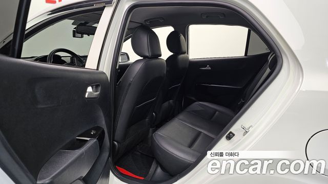 Kia morning 2018 — photo 11