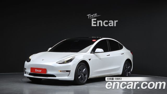 Tesla Model 3 2022 — photo 1