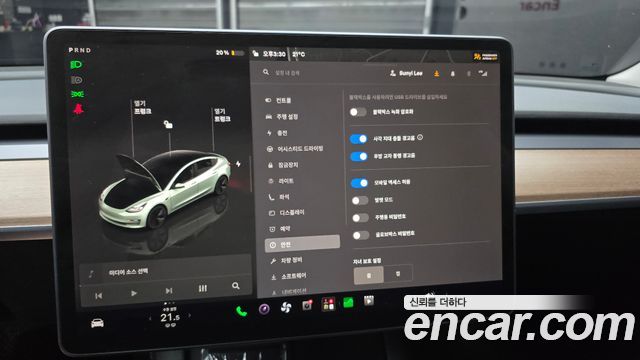 Tesla Model 3 2022 — photo 21