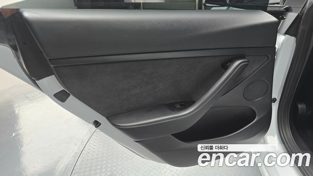 Tesla Model 3 2022 — photo 15