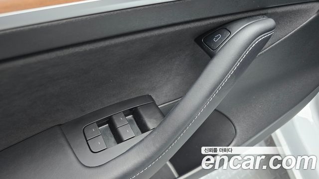 Tesla Model 3 2022 — photo 28