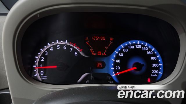 Nissan Cube 2012 — photo 8