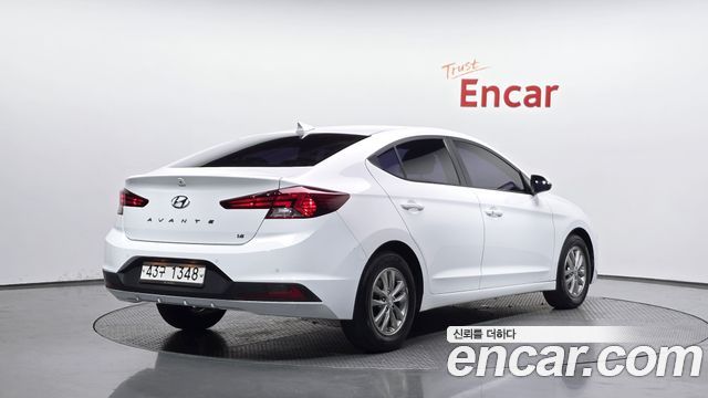 Hyundai AVANTE 2020 — photo 2