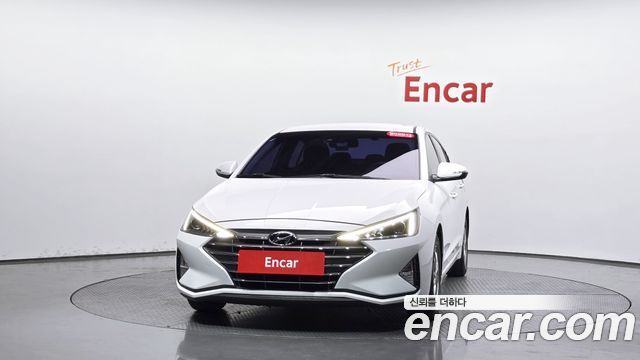 Hyundai AVANTE 2020 — photo 3