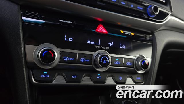 Hyundai AVANTE 2020 — photo 23
