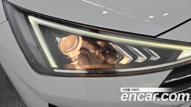 Hyundai AVANTE 2020 — photo 8