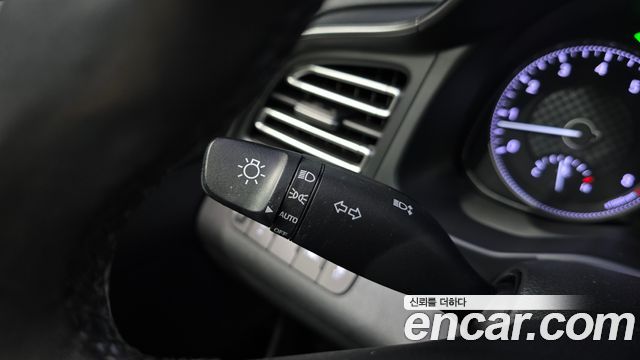 Hyundai AVANTE 2020 — photo 27