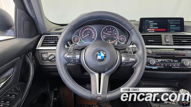 BMW 3-Series 2017 — photo 13
