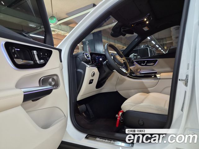 Mercedes-Benz GLC-Class 2025 — photo 8