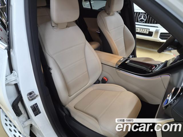 Mercedes-Benz GLC-Class 2025 — photo 10