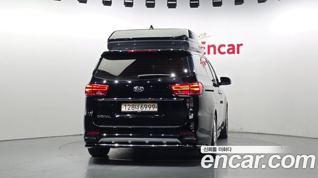 Kia Canival 2020 — photo 4