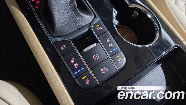 Kia Canival 2020 — photo 23