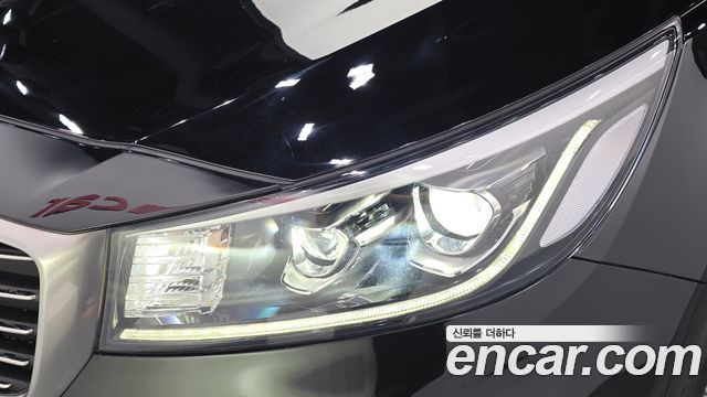 Kia Canival 2020 — photo 8