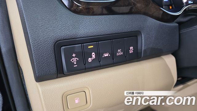 Kia Canival 2020 — photo 29