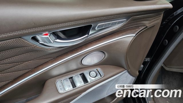 Kia K9 2019 — photo 27