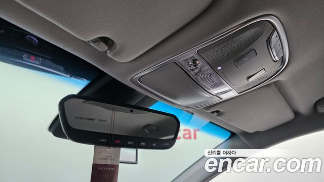 Kia K9 2019 — photo 32