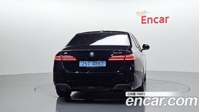 BMW i5 2024 — photo 4