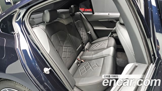 BMW i5 2024 — photo 17